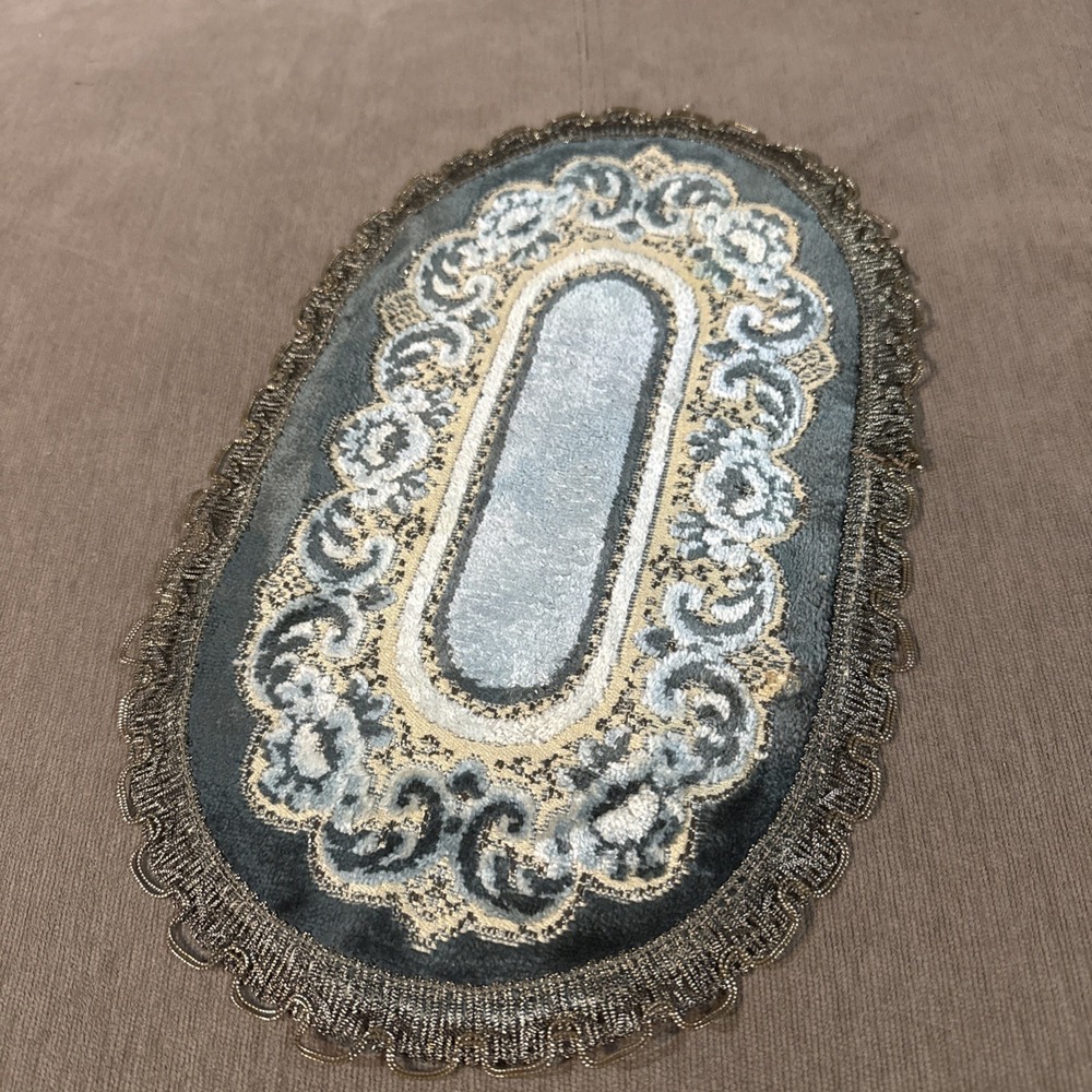 Vtg Oval Velvet Doll House Barbie Rug With Metallic Trim 14x9" Tapestry Doily